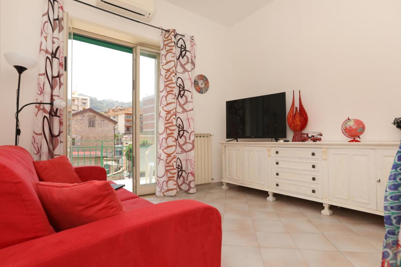 Estate4Home - Casa Pina Sorrento Buitenkant foto