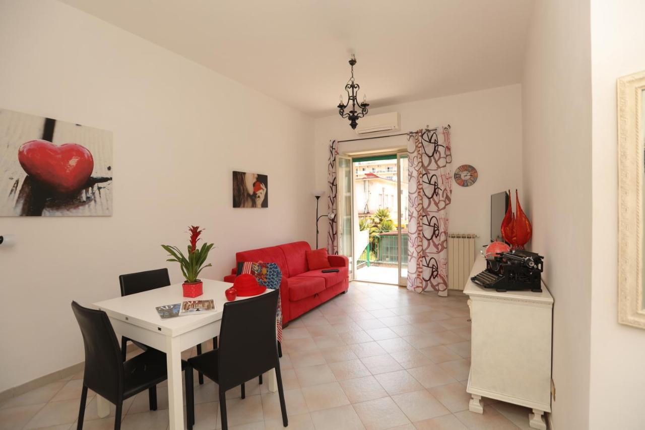 Estate4Home - Casa Pina Sorrento Buitenkant foto