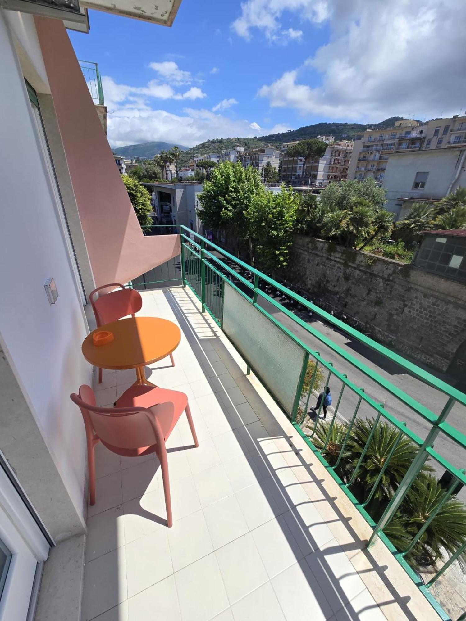 Estate4Home - Casa Pina Sorrento Buitenkant foto